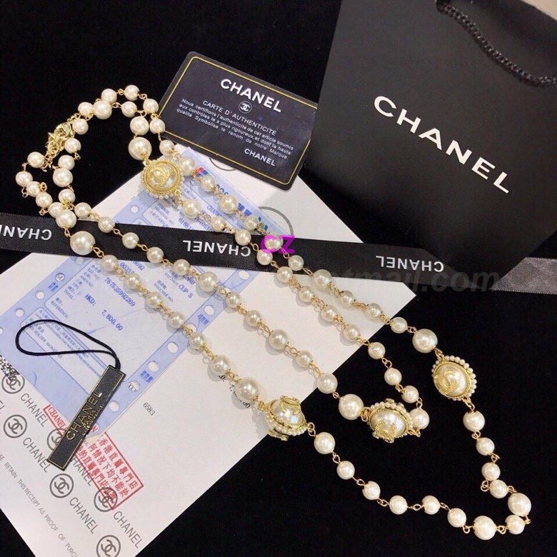 Chanel Necklaces 319